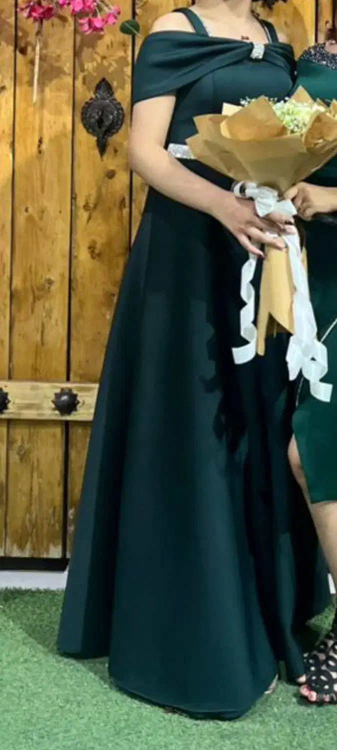 لباس مجلسی|لباس|مرودشت, بیست متری بیمارستان|دیوار