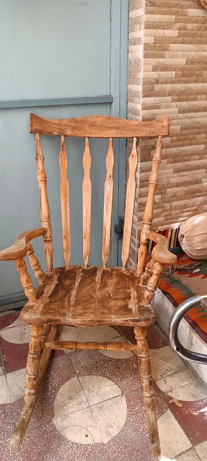 صندلی راکی|صندلی و نیمکت|شیراز, گلکوب|دیوار