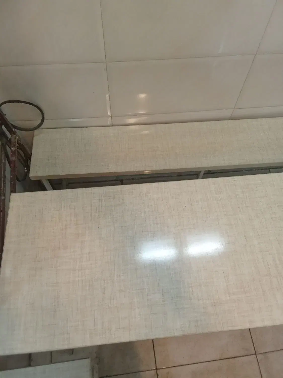 میز و صندلی|مبلمان خانگی و میز عسلی|بروجرد, |دیوار