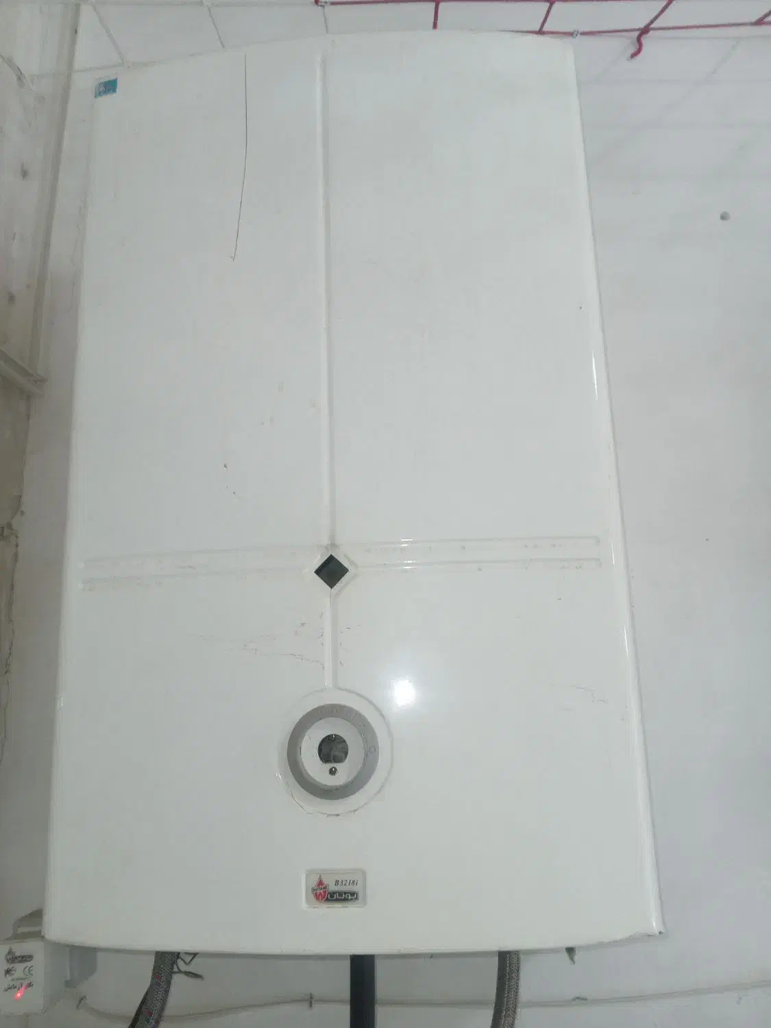 آبگرمکن دیواری بوتان|آبگرمکن، پکیج، شوفاژ|شاهدشهر, |دیوار