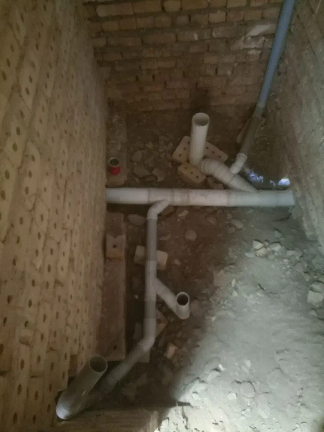 تاسیسات و لوله کشی آبی سازان|خدمات پیشه و مهارت|زبرخان, |دیوار