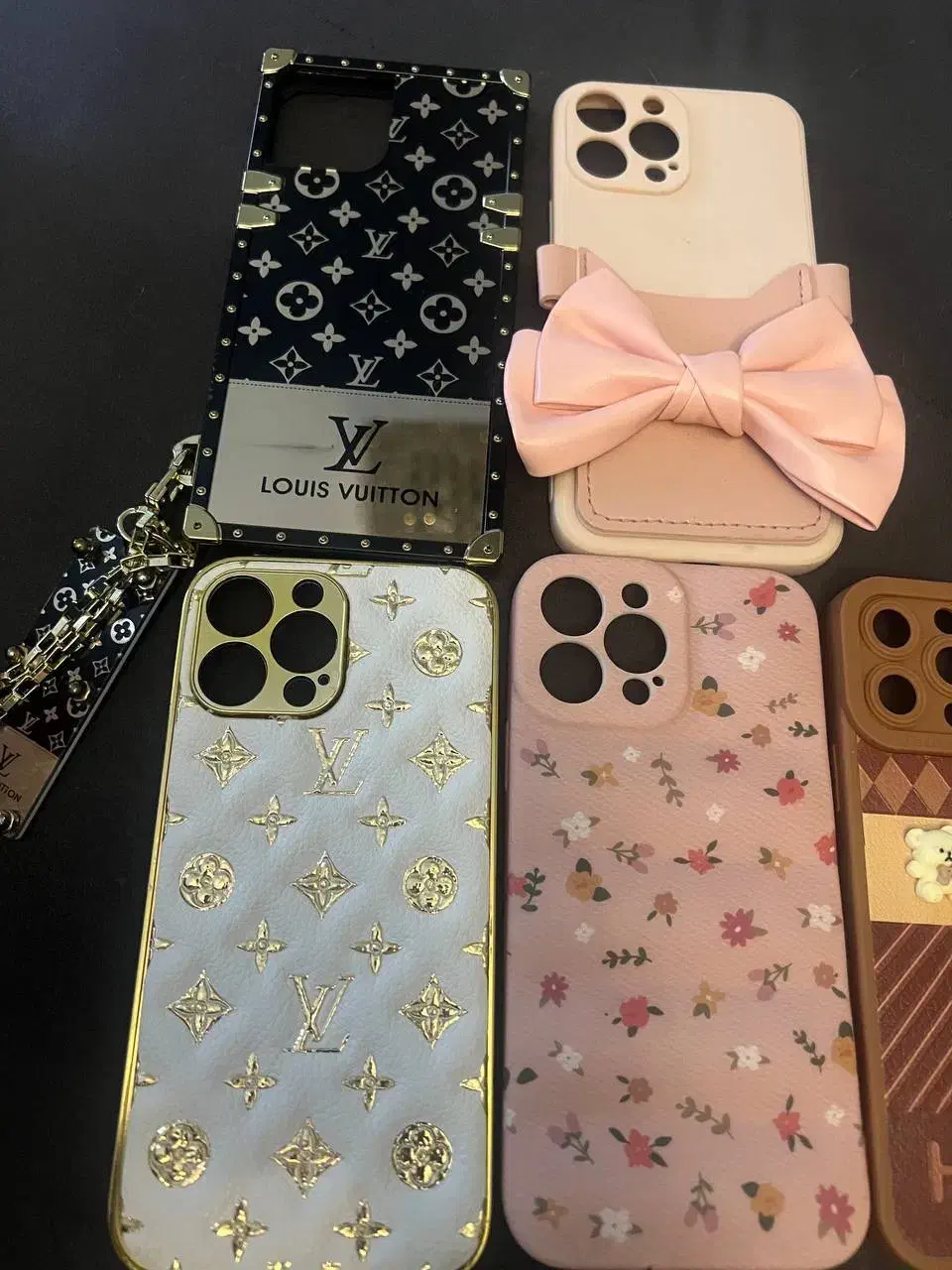 تعدادی وسایل ست کفگیر و قاب موبایل|حراج|بابلسر, |دیوار