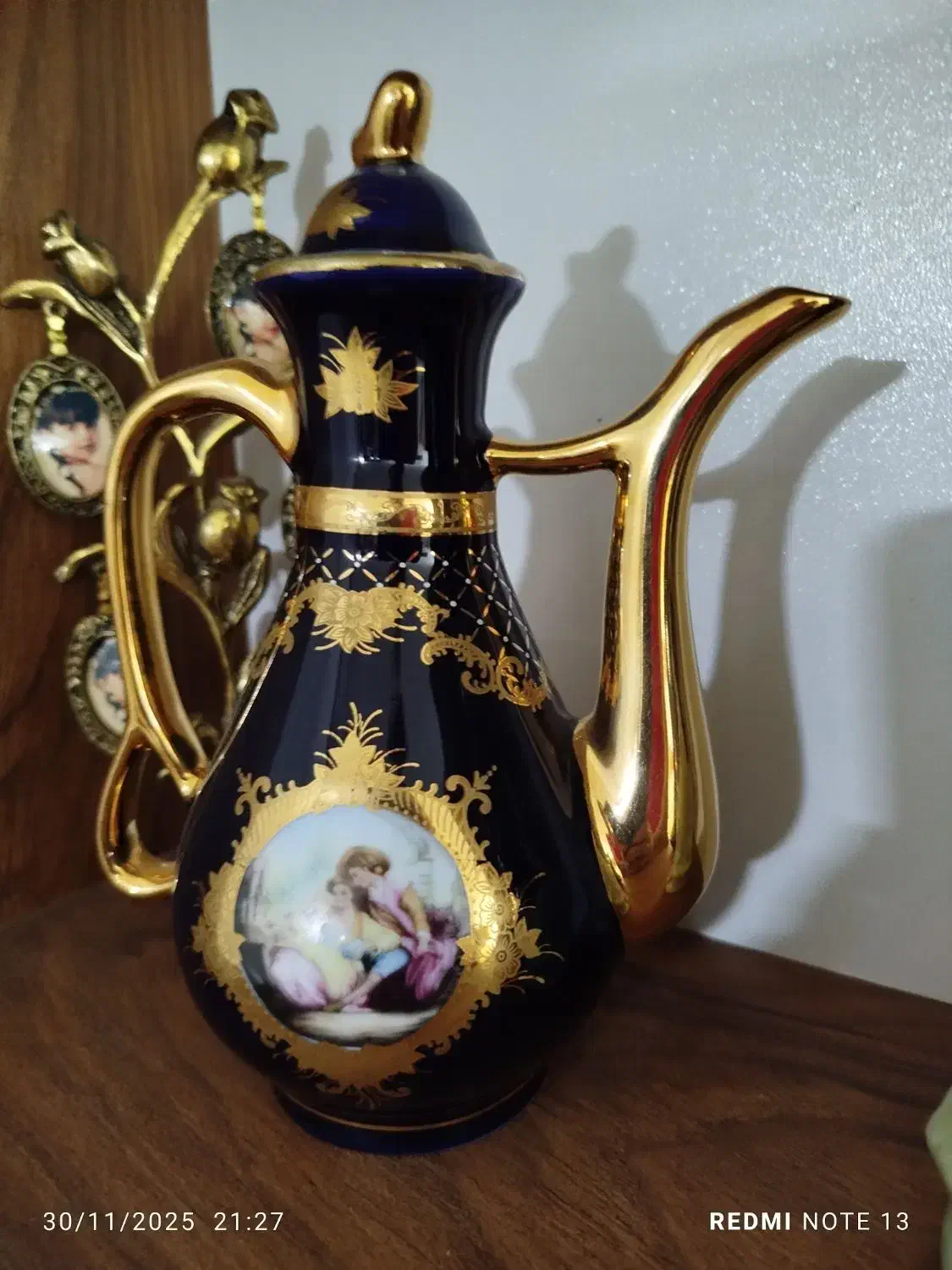 ظروف پذیرایی لاجوردی|ظروف سرو و پذیرایی|آمل, |دیوار