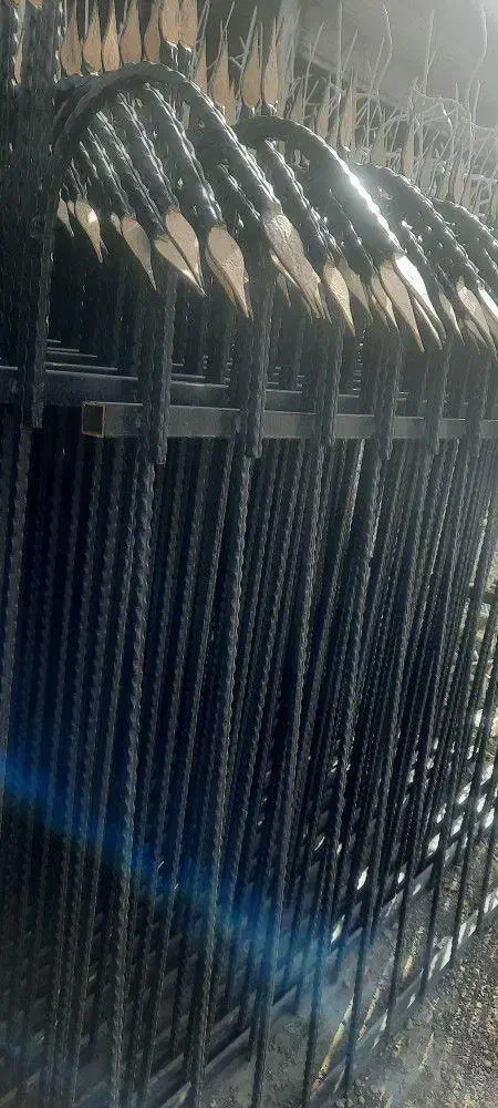 حفاظ برترتولیدکنندانواع نرده حفاظ شاخ گوزنی|خدمات پیشه و مهارت|بروجرد, |دیوار