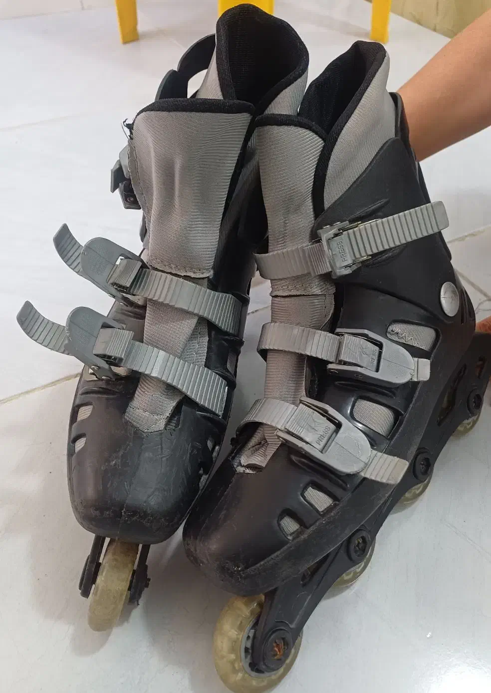 کفش اسکیت|دوچرخه، اسکیت، اسکوتر|کاشان, ولیعصر|دیوار