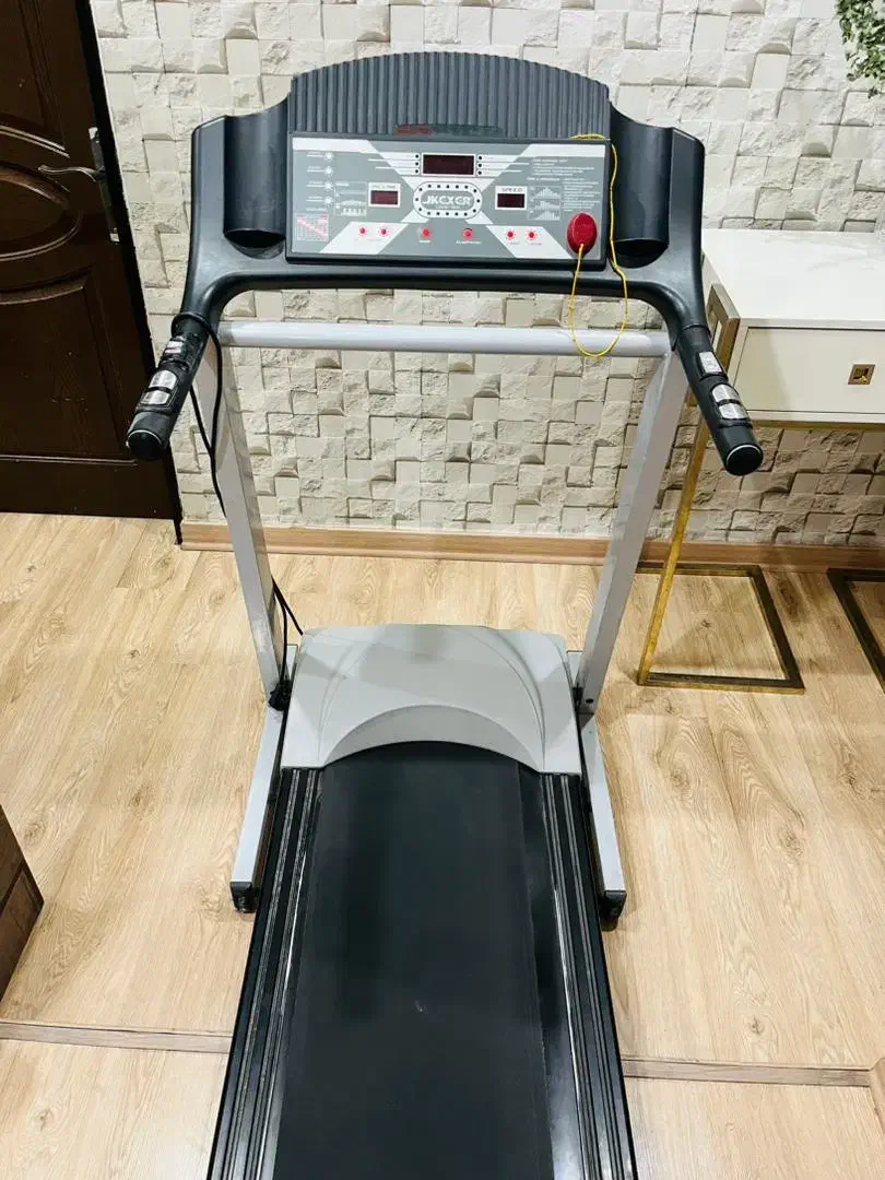 تردمیل خانگی مدل جک اسکر ۱۳۰ کیلو در هادیشهر|تجهیزات ورزشی|جلفا, |دیوار