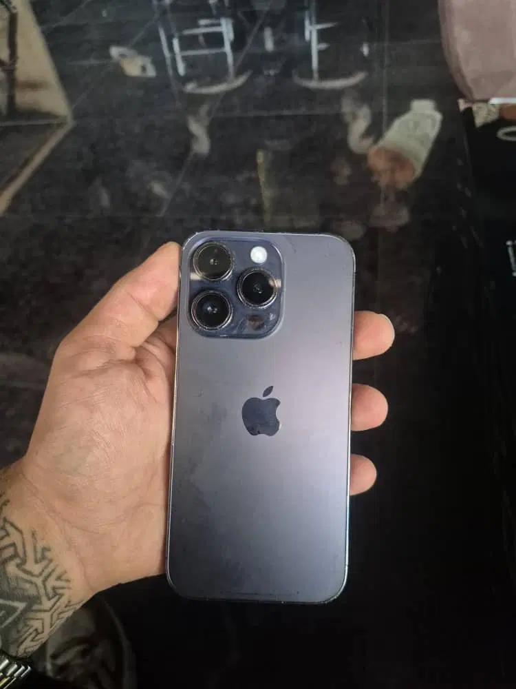 iphone 14 pro|موبایل|اصفهان, دهنو|دیوار