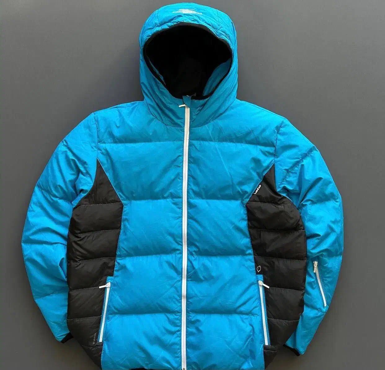 عمده فروشی کاپشن  ۲۰۲۵پاسارگاد تاناکورا|لباس|تهران, دکتر هوشیار|دیوار