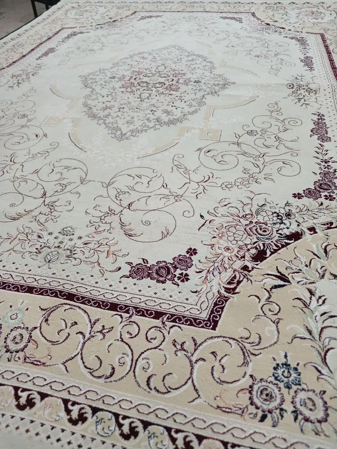 یک جفت فرش ۱۲متری کرم|فرش|لنجان, |دیوار