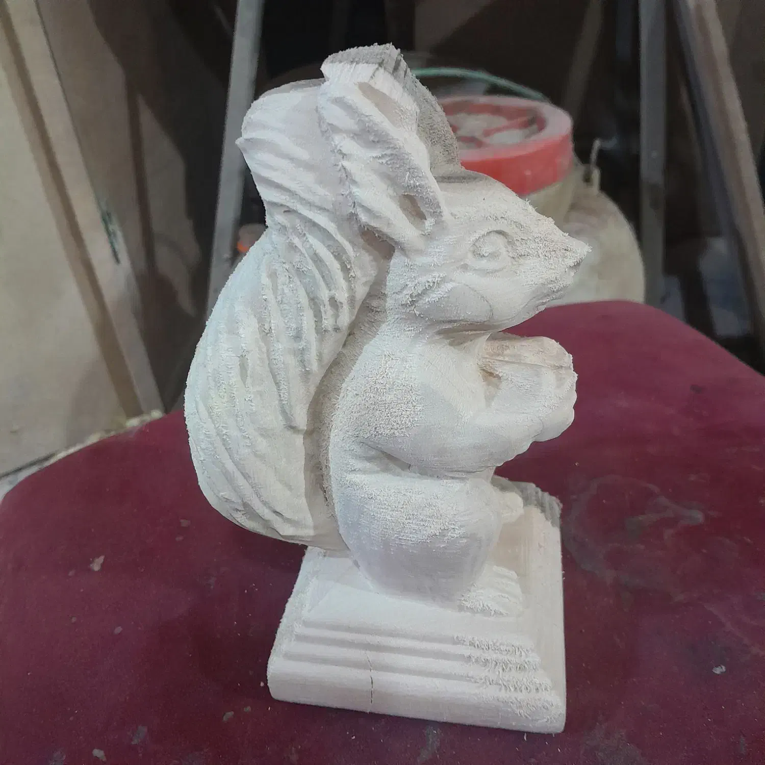 مجسمه سنجاب چوبی|مجسمه، تندیس، ماکت|ملایر, |دیوار