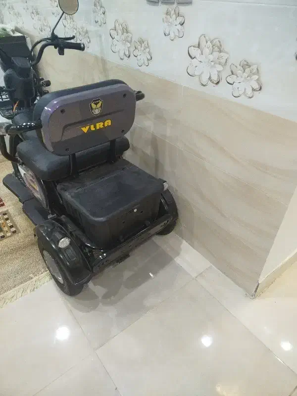 موتور شارژی ویژه معلولین و سالمندان 2500 درهم|موتورسیکلت|گله دار, |دیوار