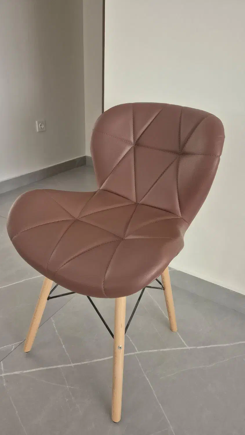 صندلی چرمی مناسب نهار خوری و میز کار|میز و صندلی غذاخوری|پردیس, فاز ۸|دیوار