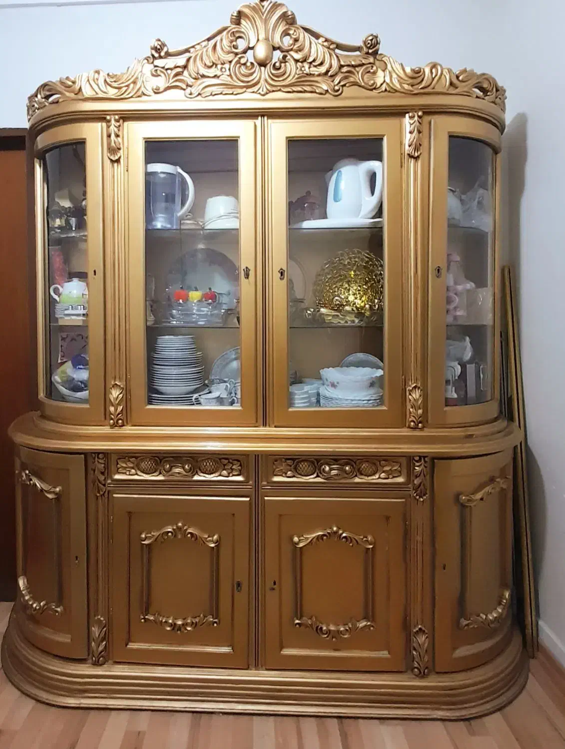 بوفه طلایی سلطنتی|بوفه، ویترین، کنسول|کردکوی, |دیوار