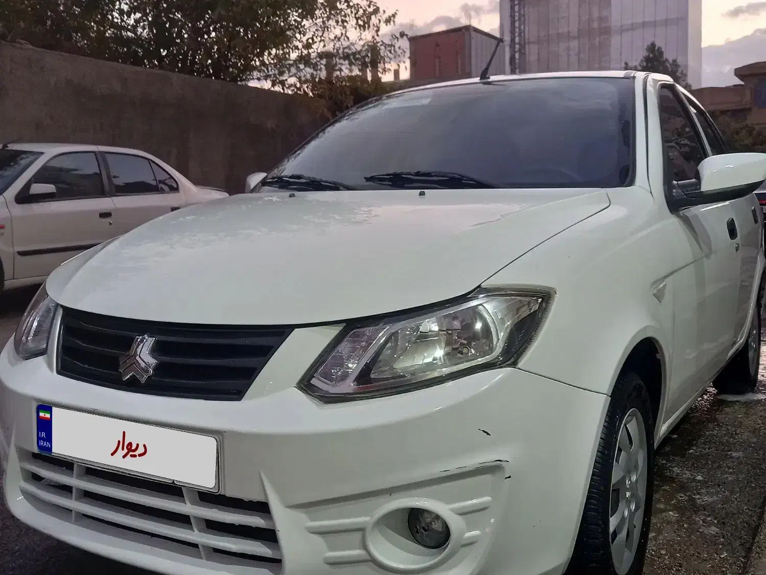 ساینا سالم خانگی|خودرو سواری و وانت|ایلام, |دیوار