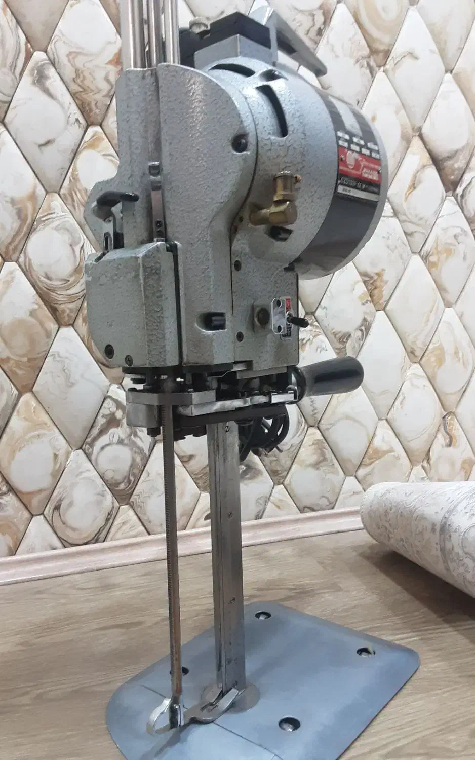 قیچی برقی پارچه برند DAYANG سایز  10|لوازم خیاطی و بافتنی|تهران, دانشگاه شریف|دیوار