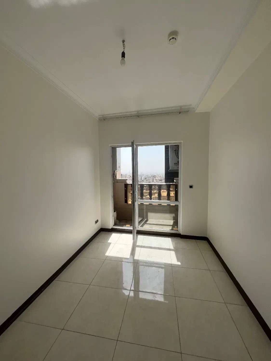 آ‌پارتمان ۱۲۰ متری ۲ خواب/فول امکانات