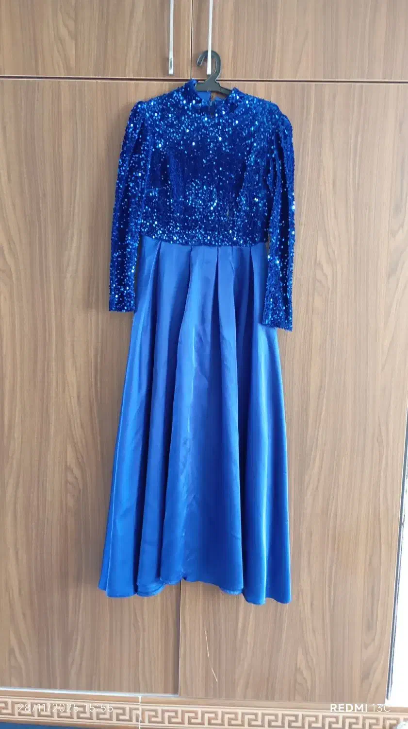 پیراهن بلند مجلسی مخمل پولکی در حد نو|لباس|نهاوند, |دیوار