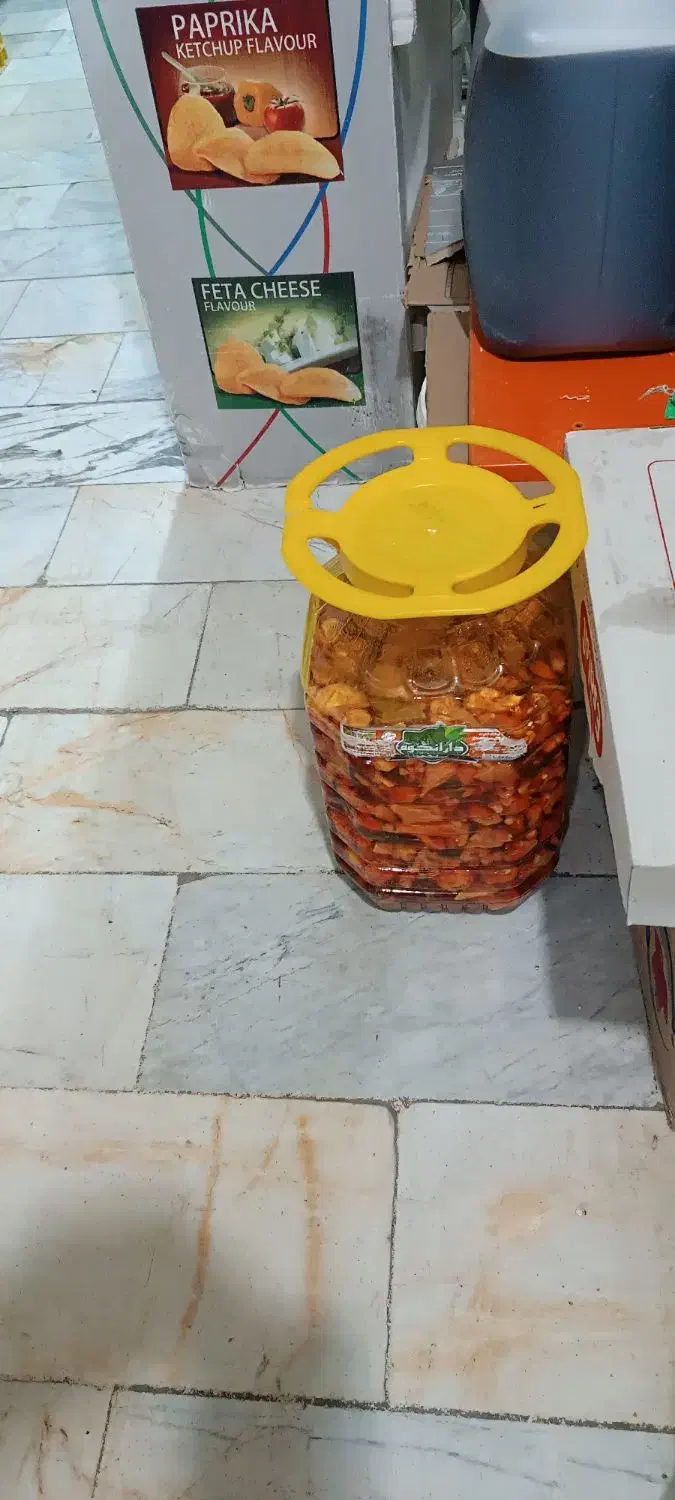 خیارشور خانگی خوش طعم 60تومان|خوردنی و آشامیدنی|داران, |دیوار