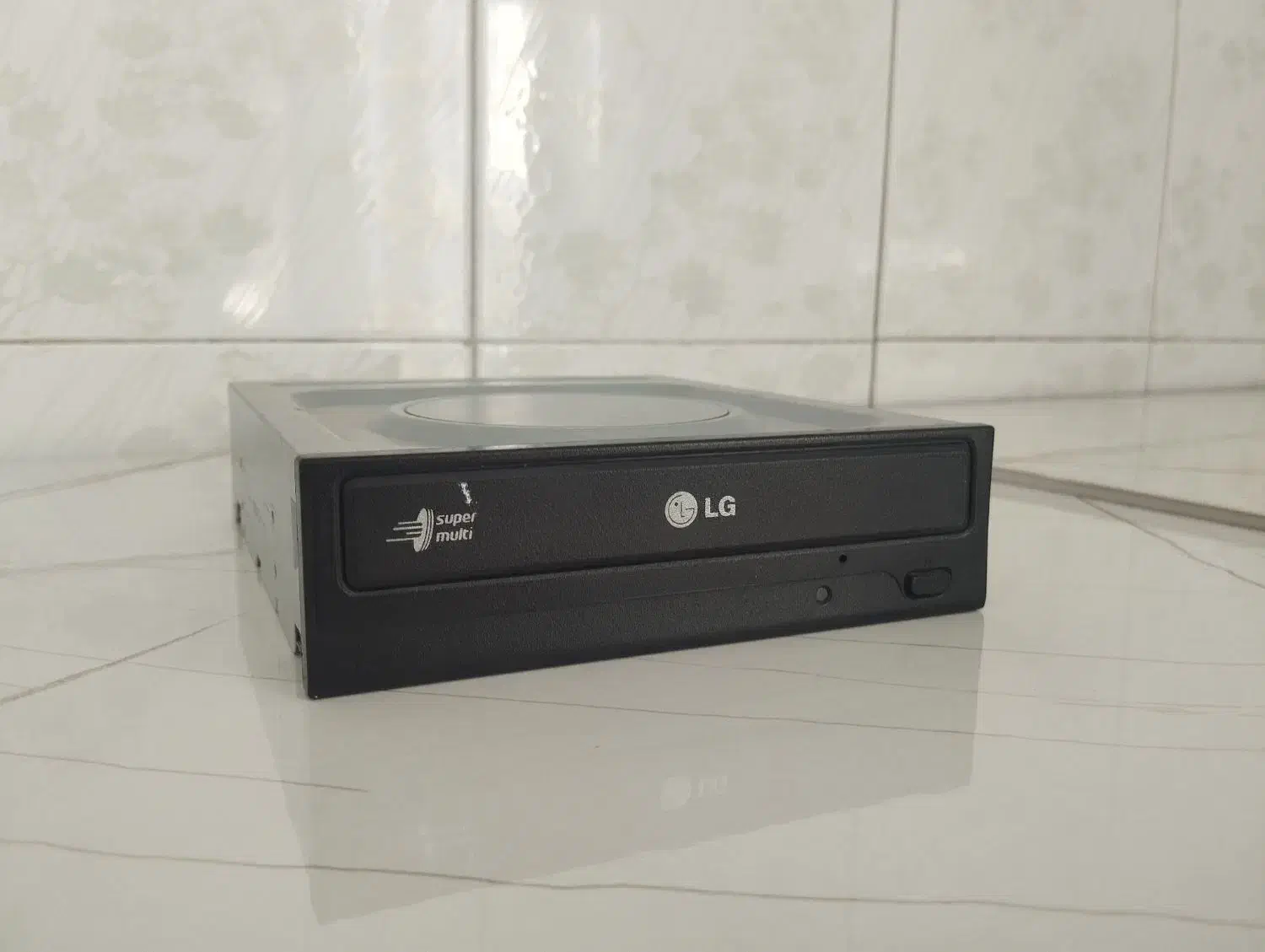 دی وی دی رایتر|قطعات و لوازم جانبی رایانه|سنندج, |دیوار