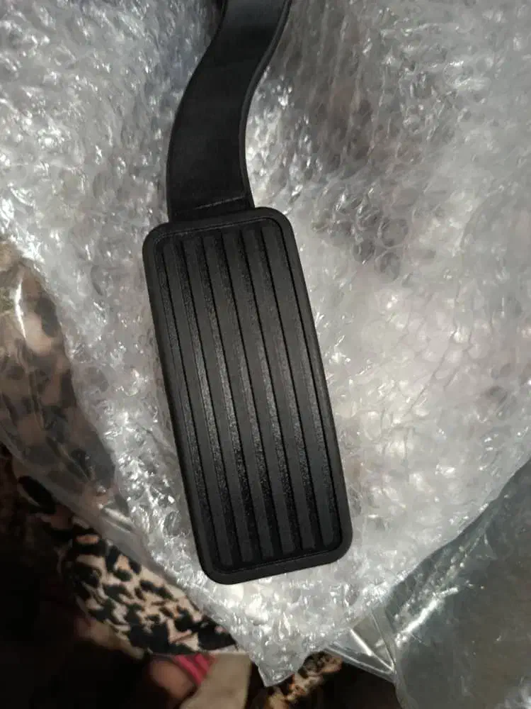 پدال گاز کار نکرده X33MVM|قطعات یدکی و لوازم جانبی|رشت, دیانتی|دیوار