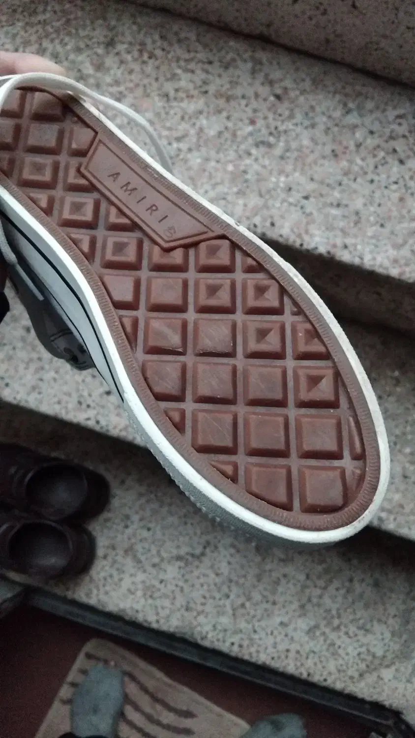 کفش کتونی سفید|کیف، کفش، کمربند|مراغه, |دیوار