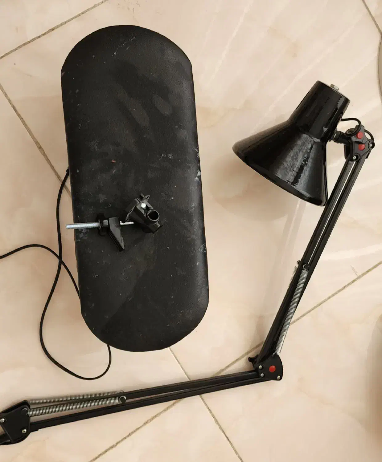 همه وسایل کاملا سالم|آرایشگاه و سالن‌های زیبایی|ایلام, |دیوار