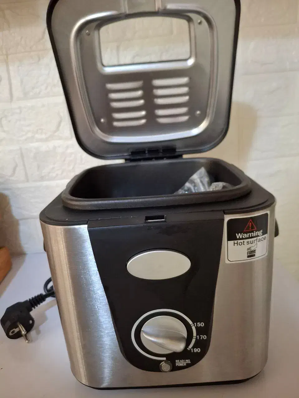 سرخکن با روغن، مارک bishel|اجاق گاز و لوازم برقی پخت‌وپز|فولادشهر, A4|دیوار