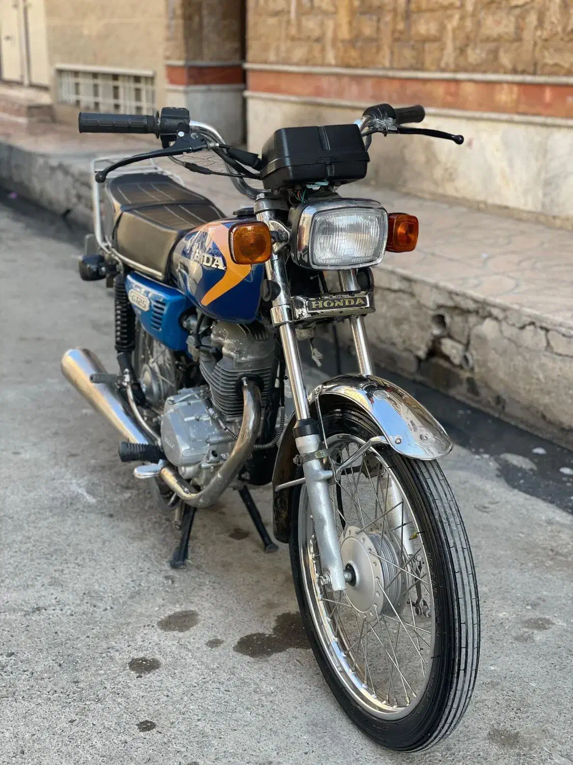 موتور هندا مدل ۹۰ مدارک کامل|موتورسیکلت|اسلام‌شهر, شهرک قائمیه|دیوار