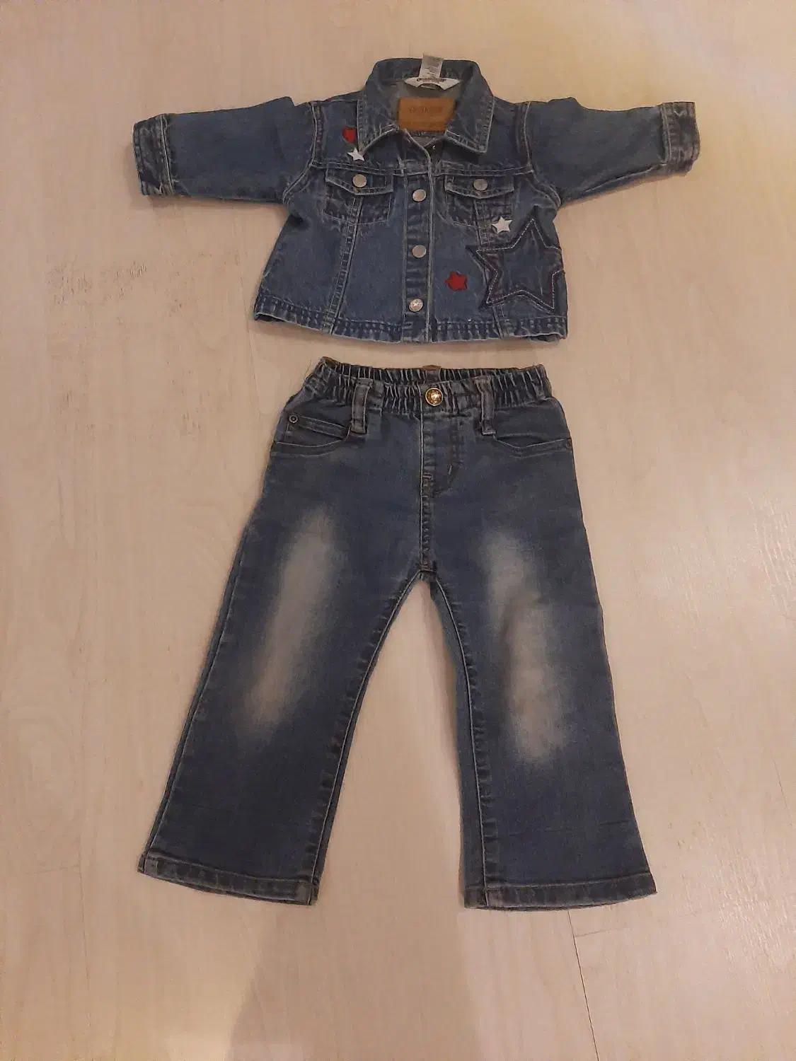 تعدادی لباس دخترانه سایز ۲ و ۳ سال|کفش و لباس بچه|ارومیه, |دیوار