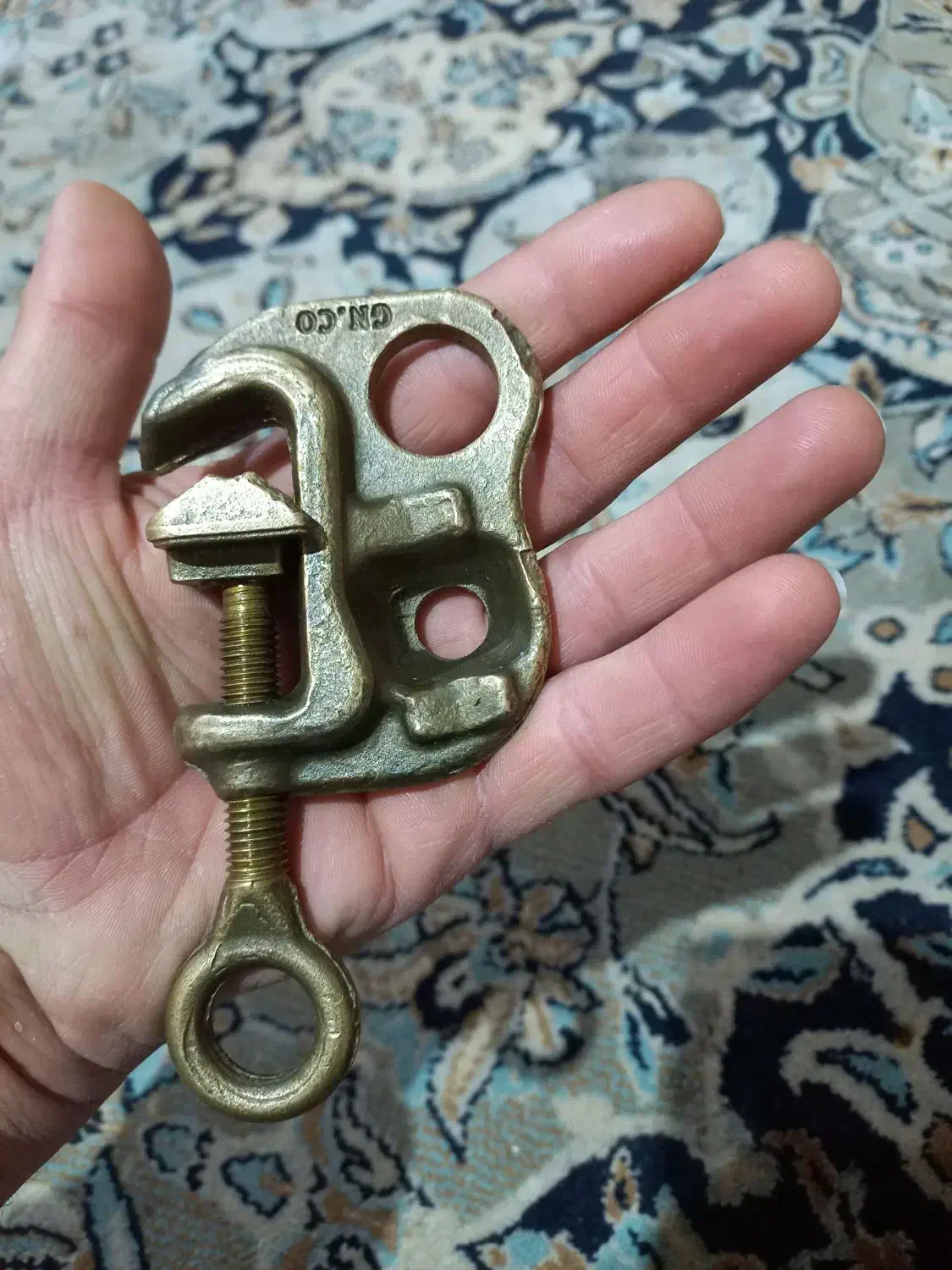 فروش گیره برنجی قدیمی کلکسیونی|کلکسیون اشیاء عتیقه|رامهرمز, |دیوار