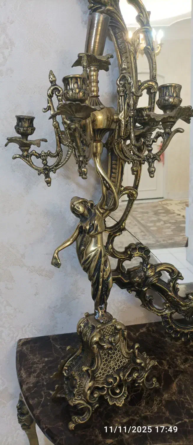 ایینه وشمعدان برنز|بوفه، ویترین، کنسول|قم, زنبیل آباد|دیوار