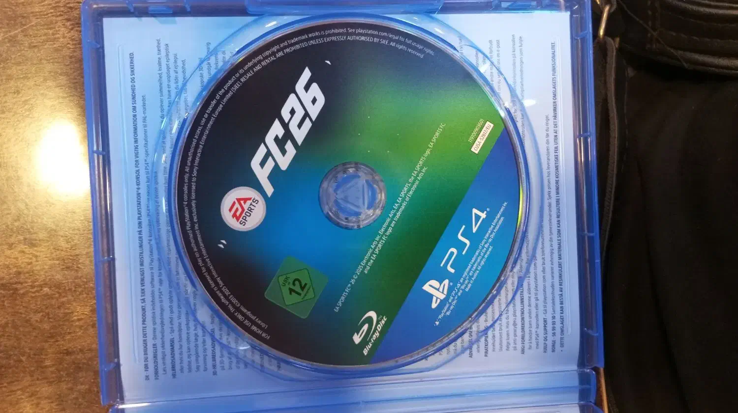 دیسکFC26/ps4|کنسول، بازی ویدئویی و آنلاین|تهران, درب دوم|دیوار