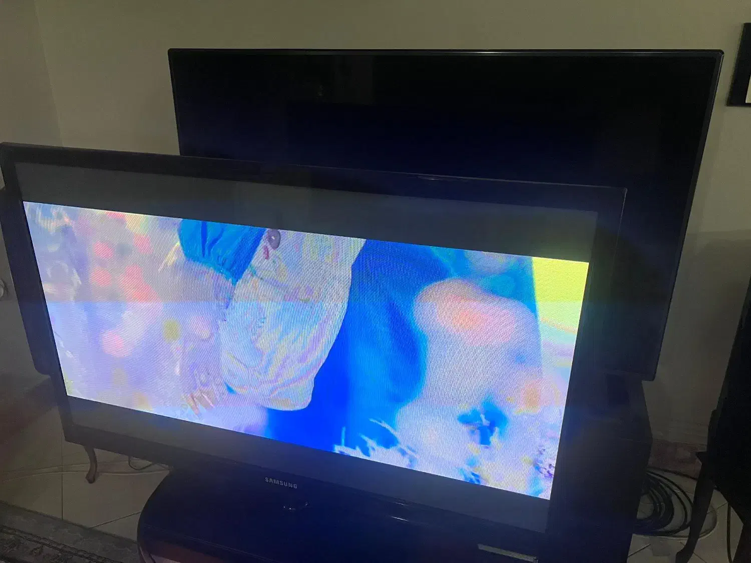 ال سی دی ۴۳ اینچ|تلویزیون و پروژکتور|چالوس, |دیوار