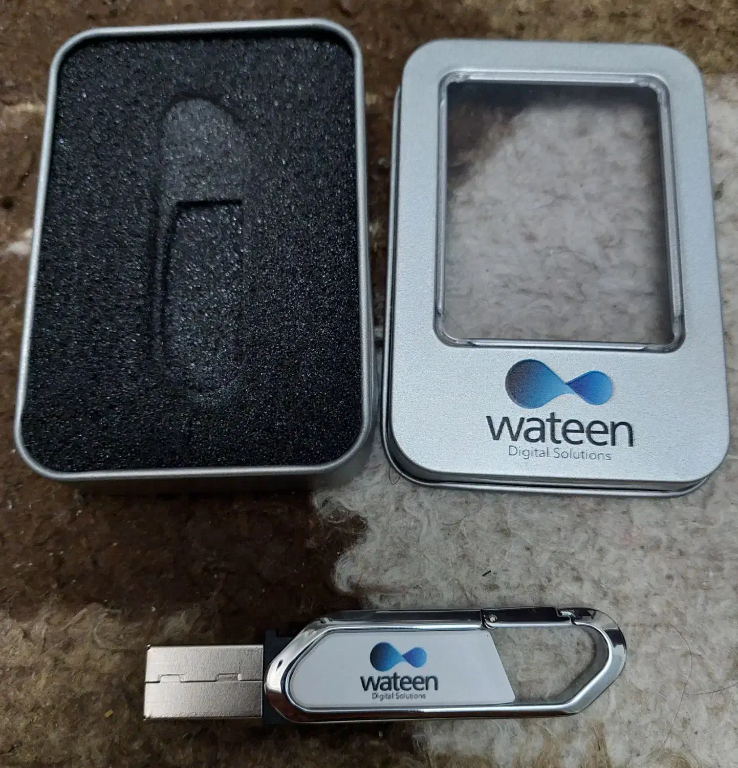 فلش ۳۲ گیگ Wateen|قطعات و لوازم جانبی رایانه|تهران, فاطمی|دیوار