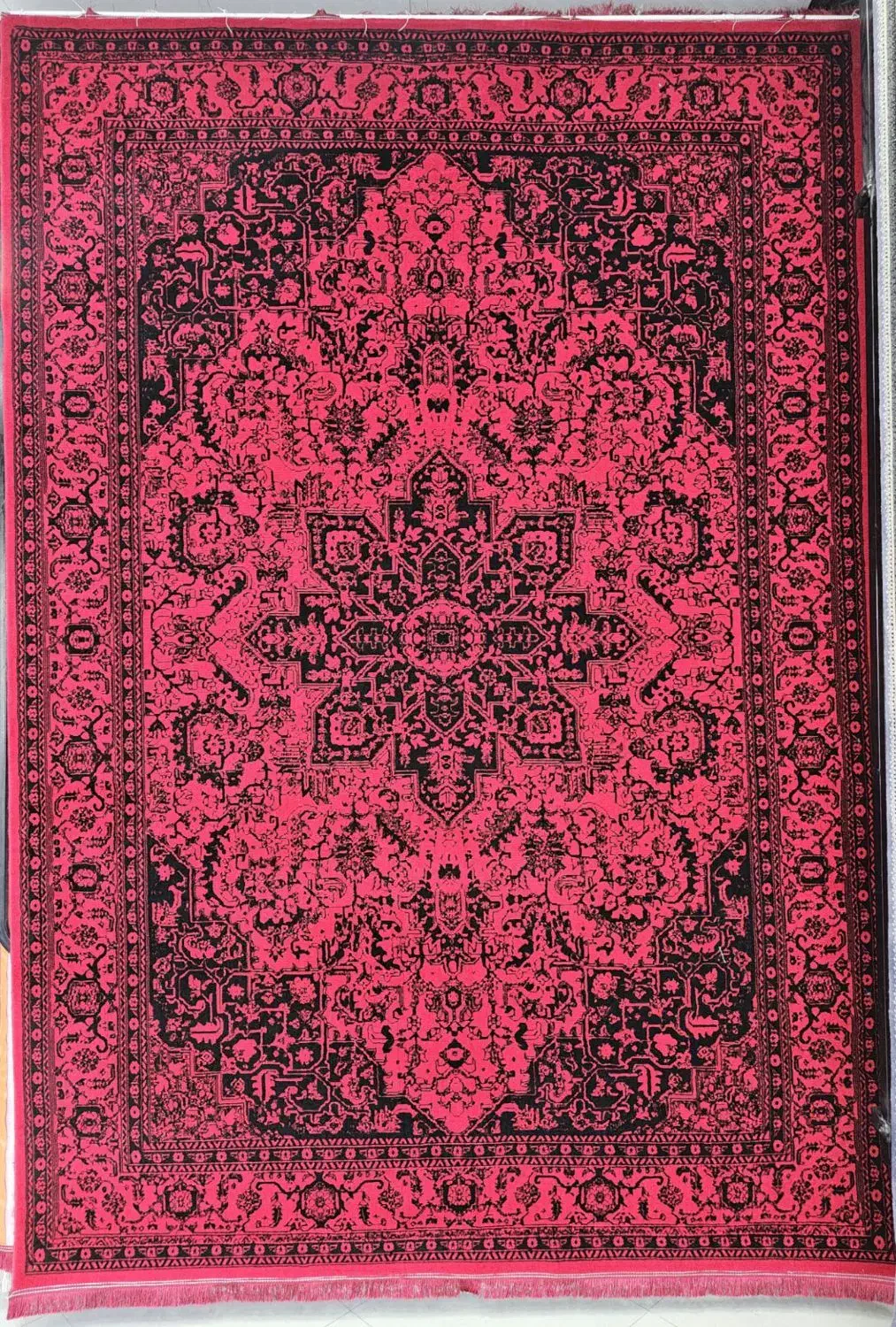 تولیدی حصارک کرج|فرش|کرج, کمال‌شهر|دیوار