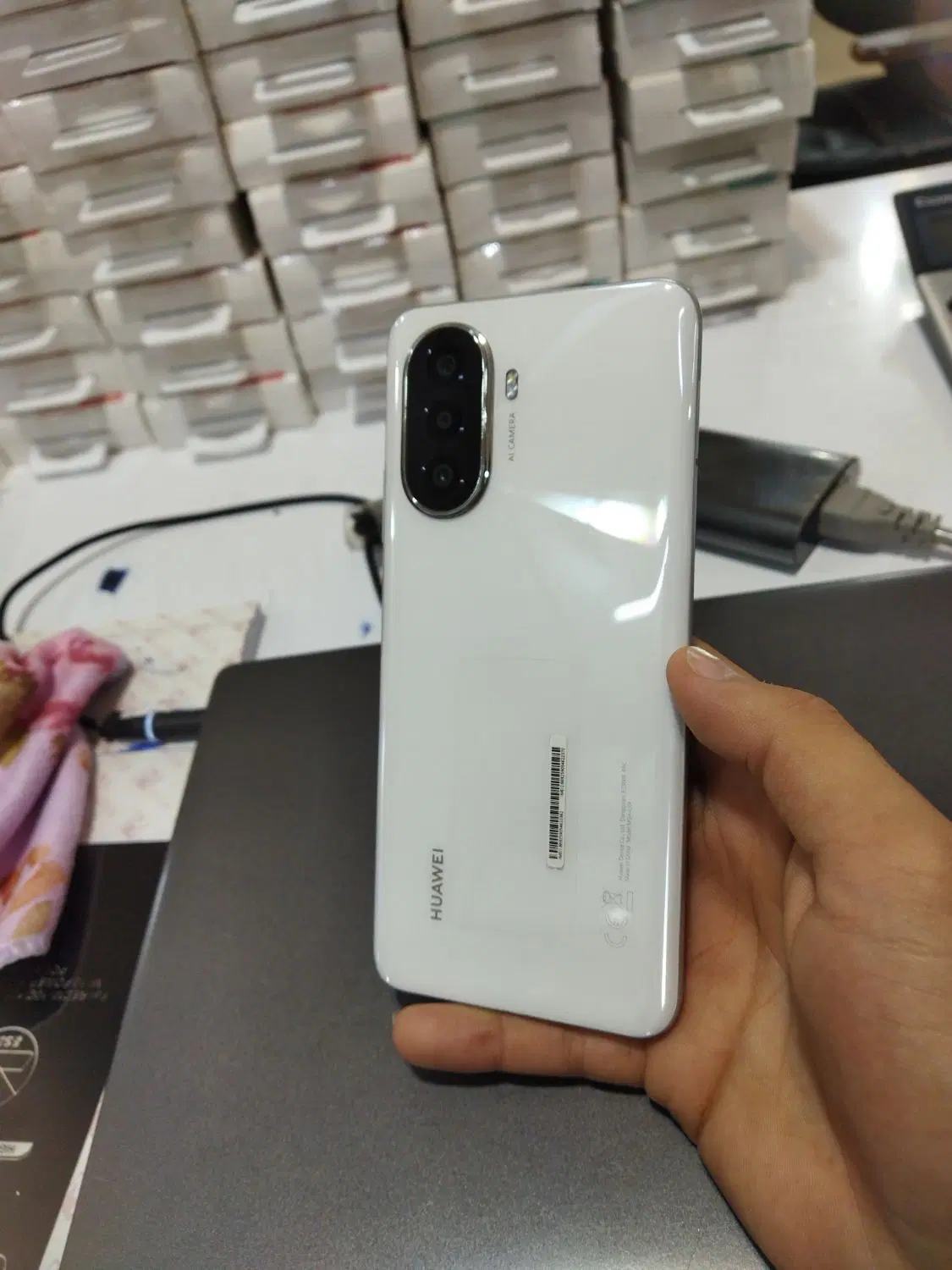 HUAWEI Y70|موبایل|اهواز, نادری|دیوار
