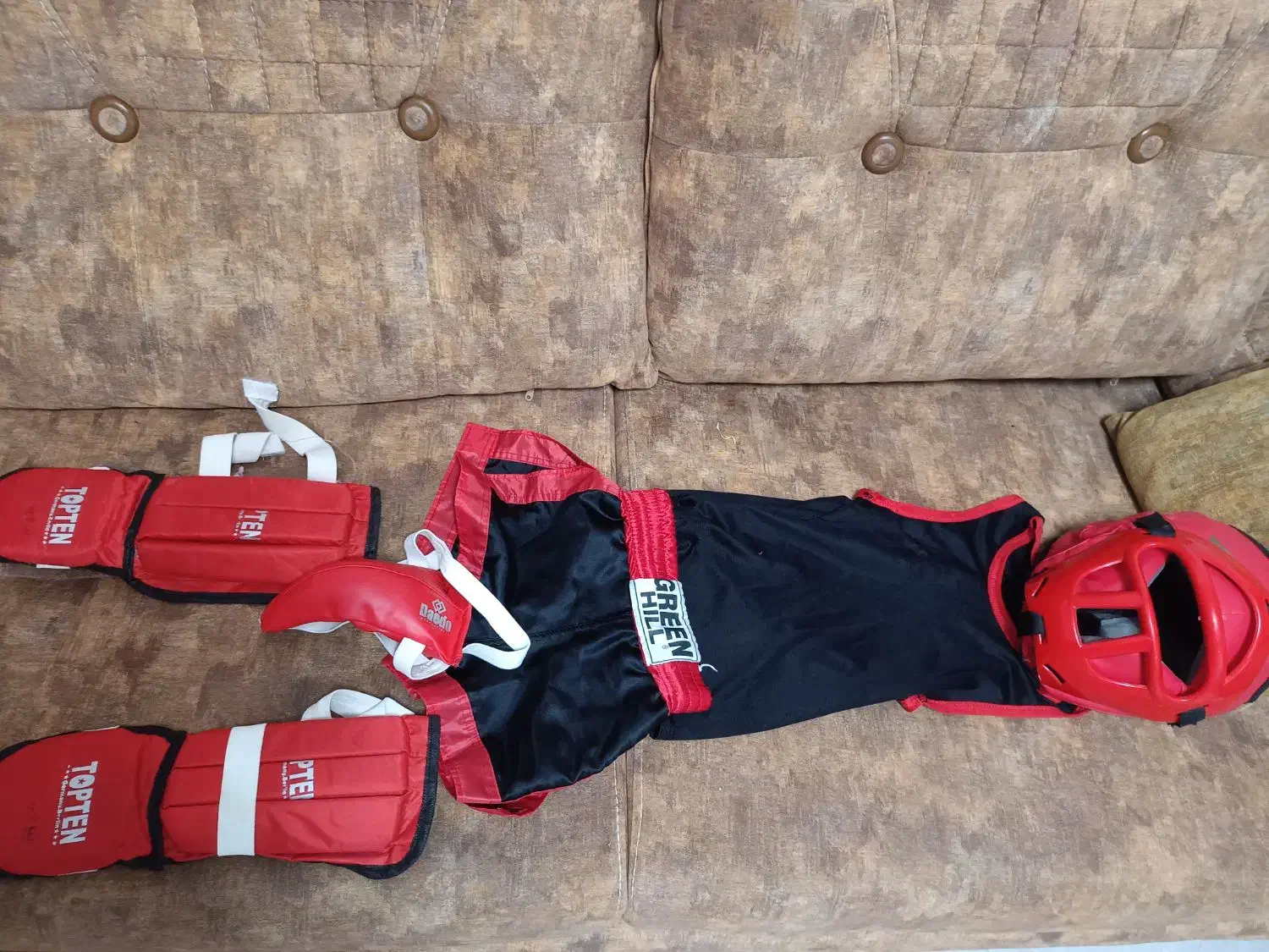 ست کامل لباس رزمی|تجهیزات ورزشی|رشت, پارک شهر|دیوار