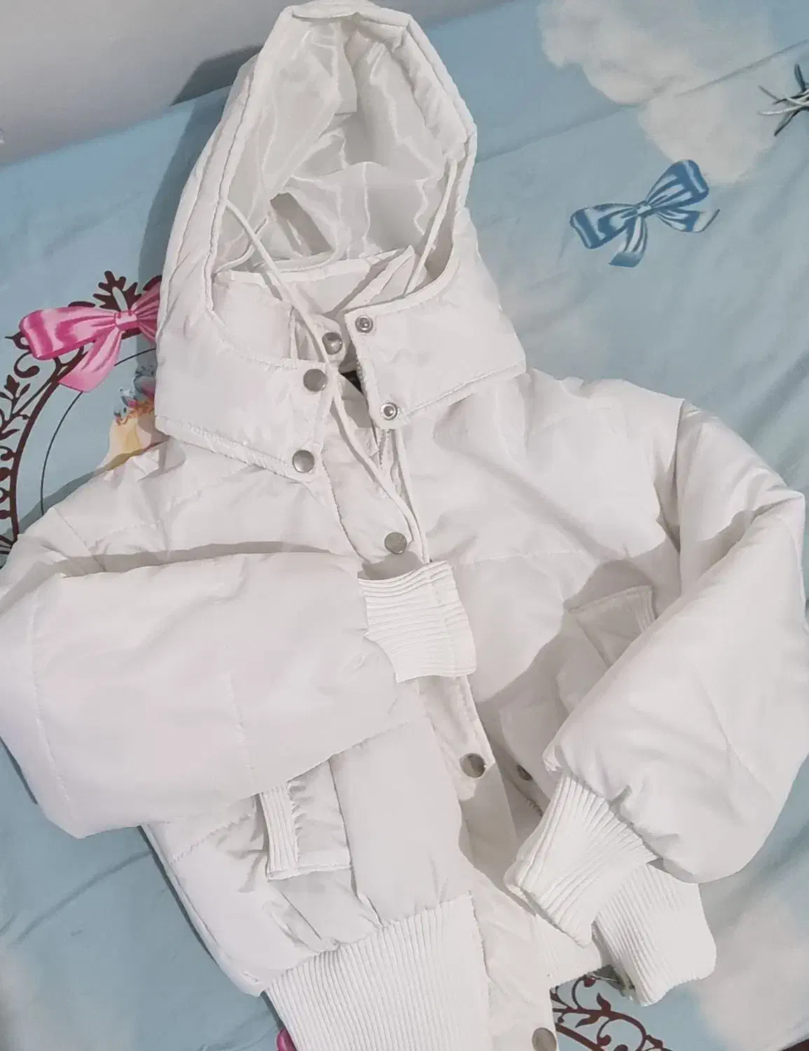 کاپشن و دامن جین|لباس|رشت, حمیدیان|دیوار