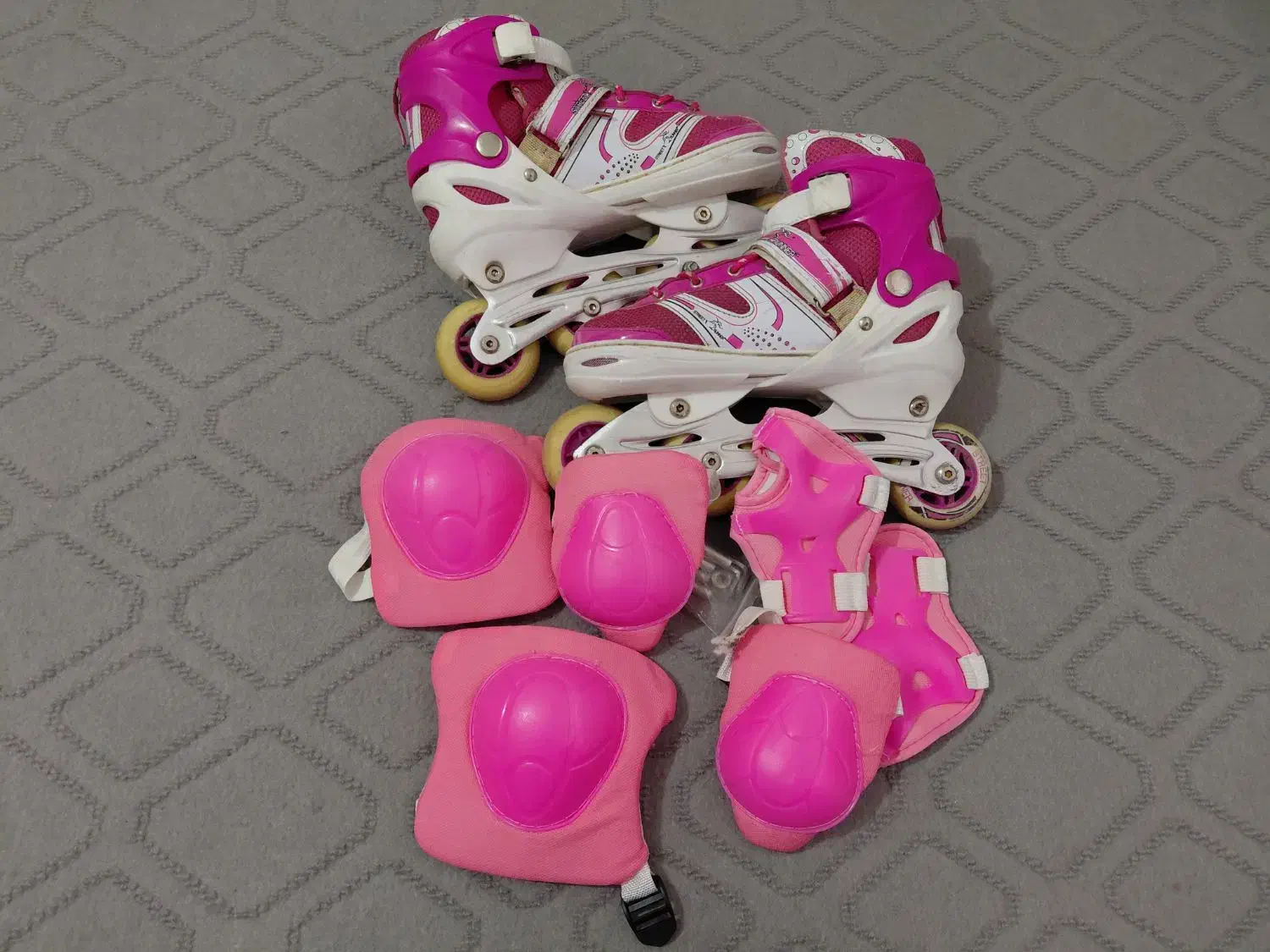 اسکیت دخترانه سایز ۳۵ ، ۳۶|دوچرخه، اسکیت، اسکوتر|اصفهان, سرشبادران|دیوار