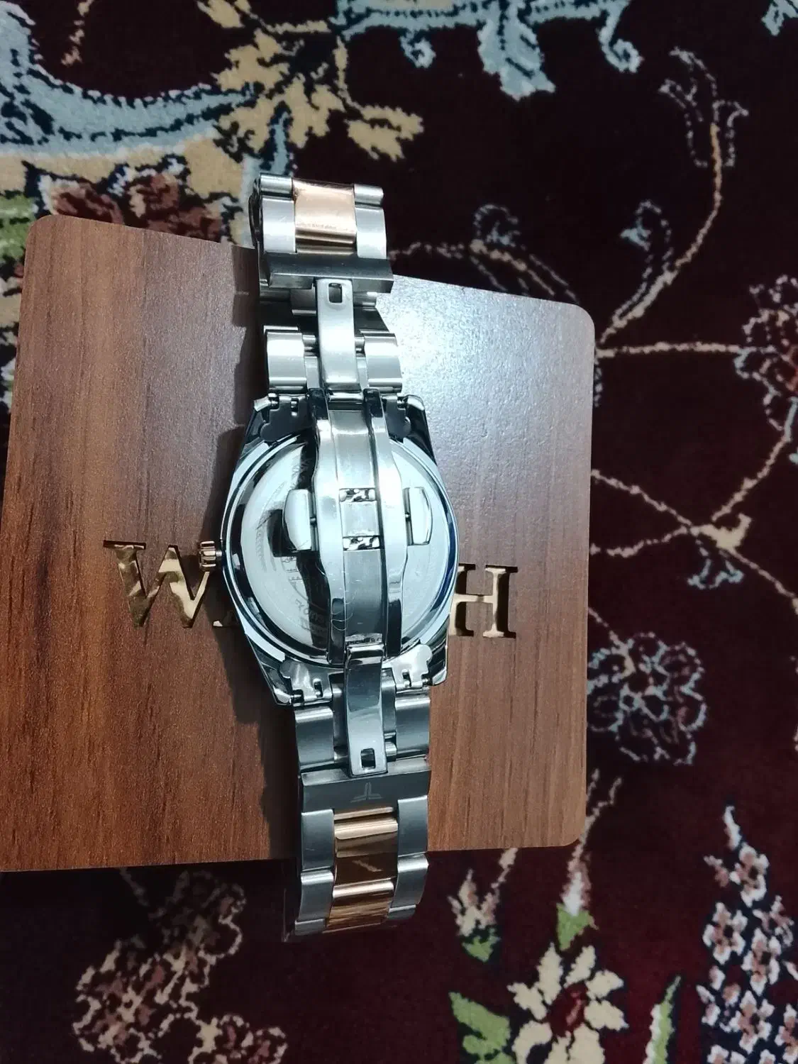 ساعت طلارو اکبد|ساعت|ایرانشهر, |دیوار