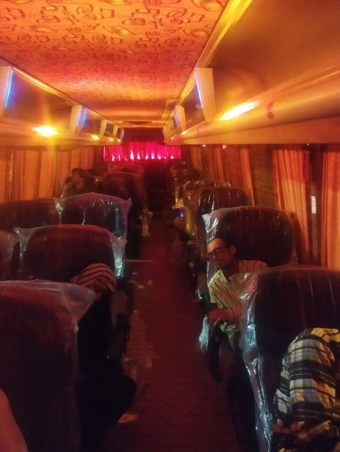 شرکت اتوبوس رانی تعاونی 15 مشهد-سراوان|خدمات حمل و نقل|سراوان, |دیوار