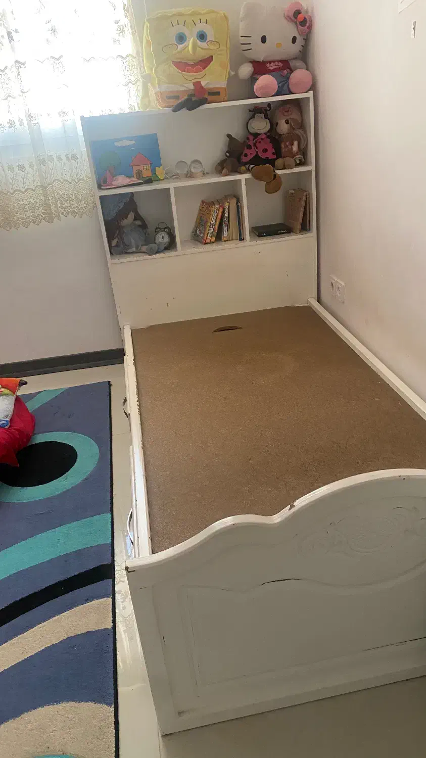 تخت کودک|تخت و صندلی بچه|سبزوار, ولیعصر (نجار آباد)|دیوار