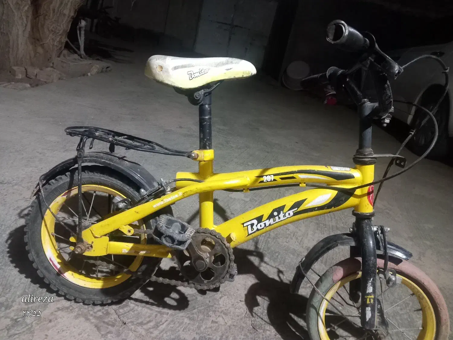 دوچرخه|دوچرخه، اسکیت، اسکوتر|تربت جام, تیپ ۳۸ زرهی تربت جام|دیوار