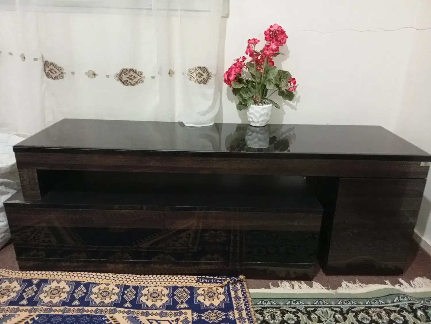 میزتلویزیون|میز تلویزیون|رشت, کوی مهر|دیوار