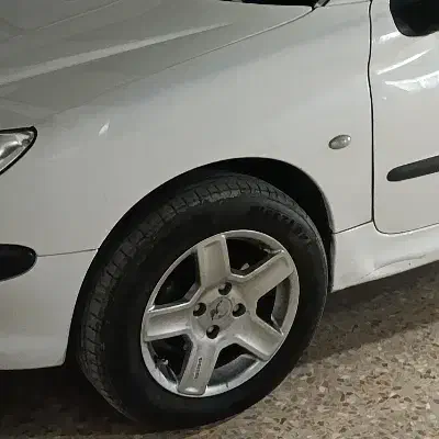 رینگ و لاستیک چلنجر 15|قطعات یدکی و لوازم جانبی|شیراز, خلیلی|دیوار