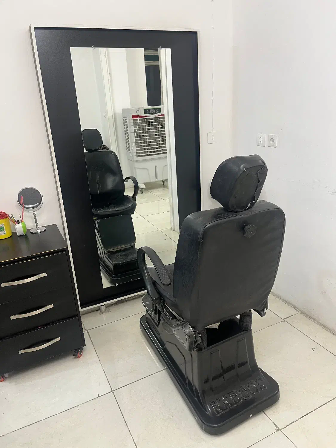 اینه های ام دی اف|آرایشگاه و سالن‌های زیبایی|سنندج, |دیوار