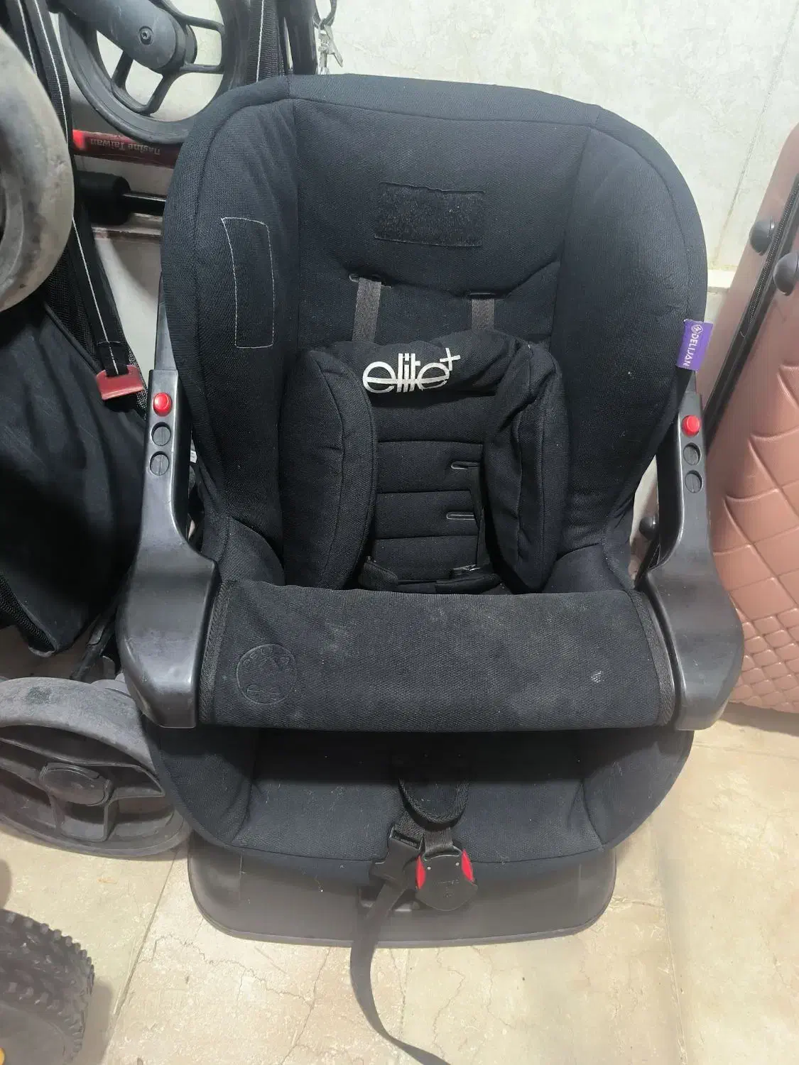 صندلی ماشین دلیجان|تخت و صندلی بچه|تهران, انبار نفت|دیوار