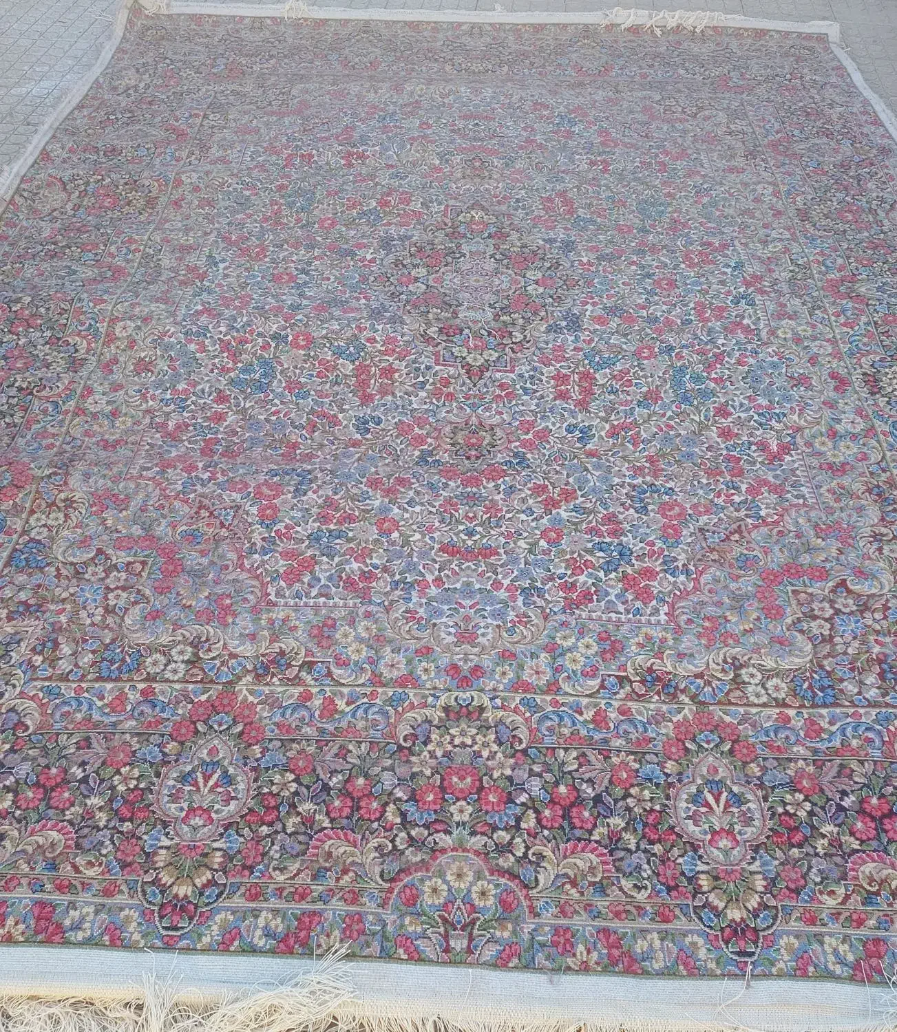 قالی دستباف|فرش|راور, |دیوار