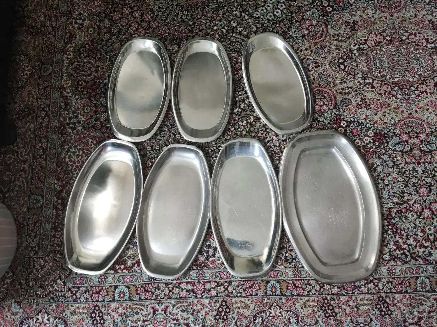 سینی|کلکسیون اشیاء عتیقه|اندیشه, اندیشه فاز ۱|دیوار