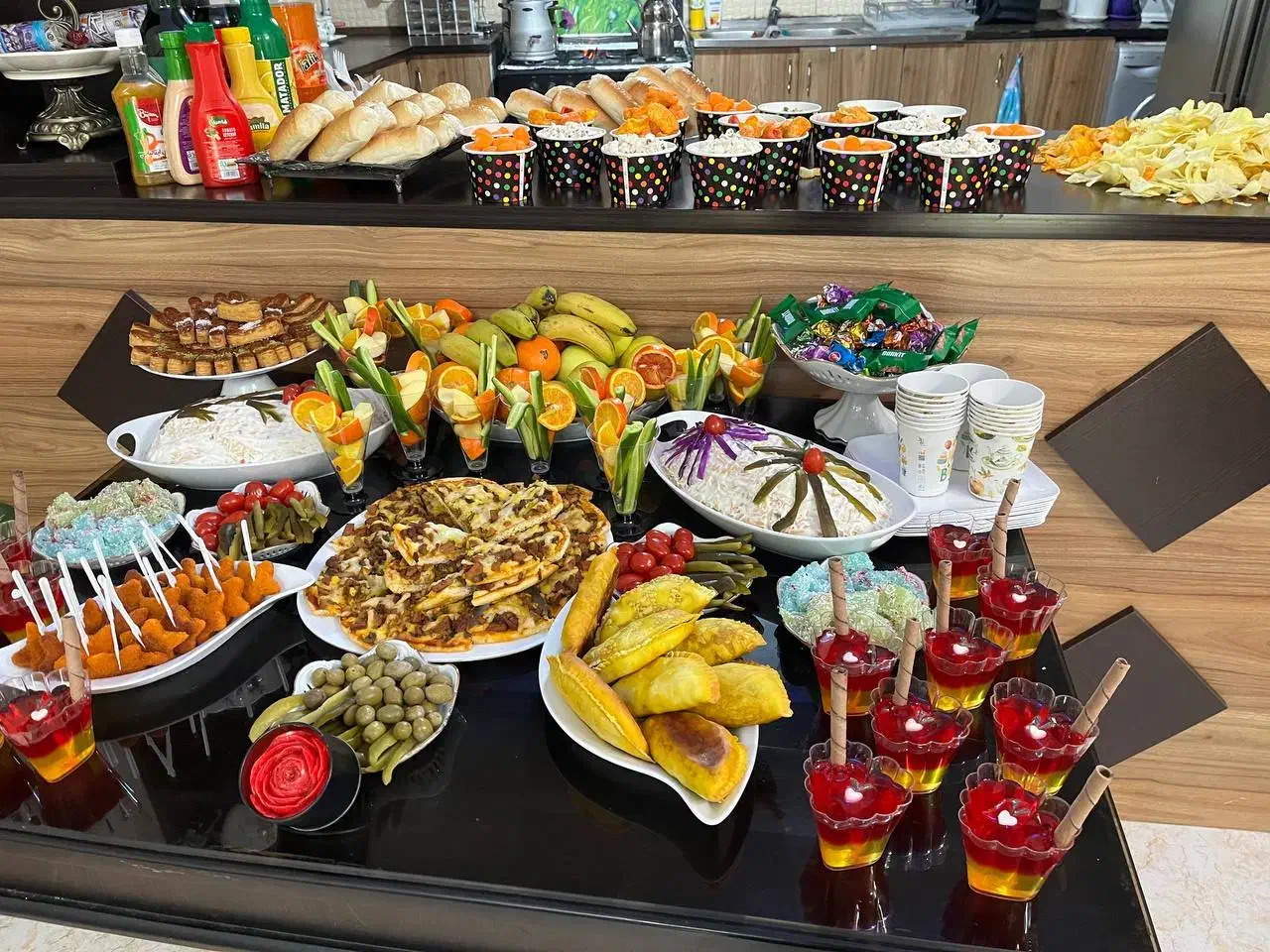 میز نهار خوری|میز و صندلی غذاخوری|مشهد, هفت تیر (حافظ)|دیوار